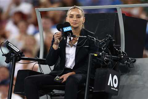 Who is Australian Open tennis umpire Marijana Veljovic?