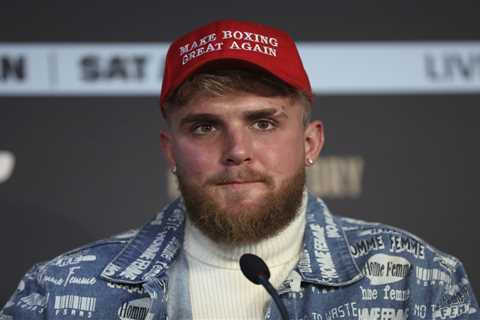 Jake Paul claims brother Logan is suing Floyd Mayweather over ‘unpaid fight purse’ eight months..