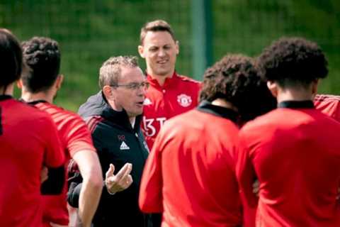 Ralf Rangnick warns Man Utd’s wealthy flops to start earning their wages