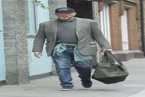 Boris Becker spotted with new Harrods holdall — knowing he’s facing 7 years in jail for failing to..