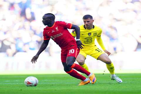 PSG ‘favourites’ for Sadio Mane transfer ahead of Bayern Munich as Liverpool star stalls on new..