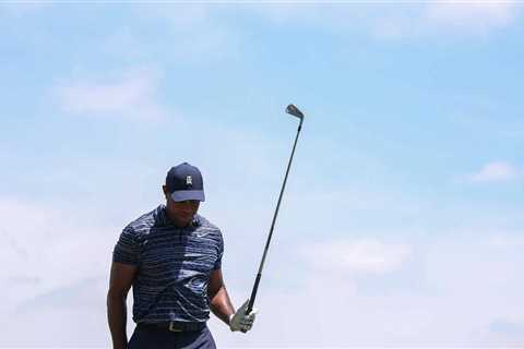 Tiger Woods' game plan, unforced errors remind us how golf has changed