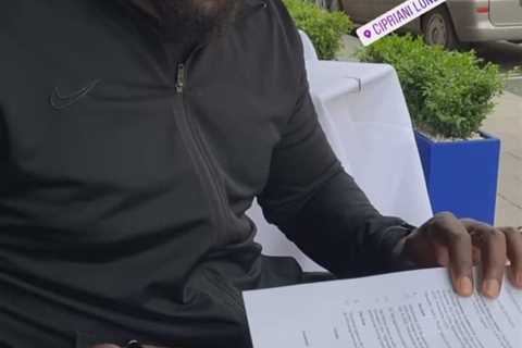 Derek Chisora signs contract for boxing return on July 9 but opponent Adam Kownaki yet to put pen..