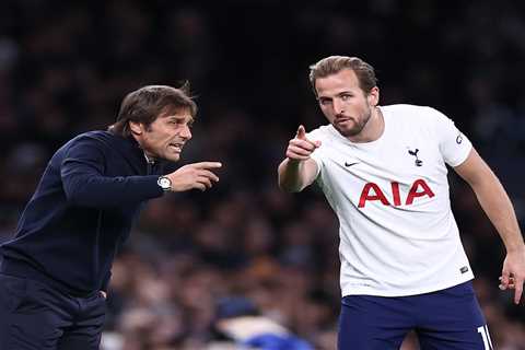 Harry Kane ready to open Tottenham contract talks in sensational U-turn after Man City transfer..