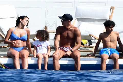 Cristiano Ronaldo and Georgina Rodriguez relax on £5.5m yacht in Majorca as Man Utd star soaks up..