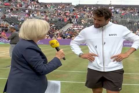 Sue Barker breaks down in tears after Queen’s champ Berrettini takes mic to pay tribute to outgoing ..