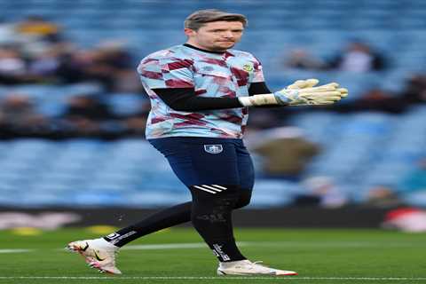 Wayne Hennessey ready to leave Burnley on loan to boost Wales World Cup hopes if he is not new No1..