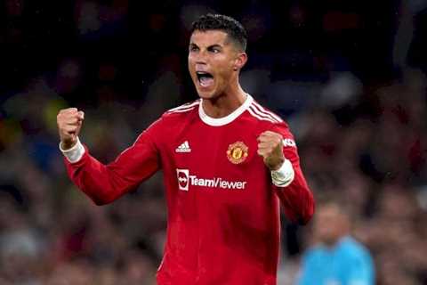 Chelsea urged to ‘change their mind’ on Man Utd star Ronaldo – ‘who is going to stop him?”