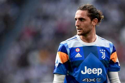 Juventus considering asking for Manchester United player as Adrien Rabiot talks hit blockage