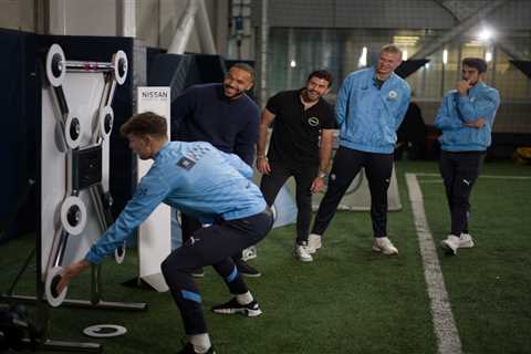 Watch Man City stars Erling Haaland, John Stones and Stefan Ortega test reactions against Formula E ..