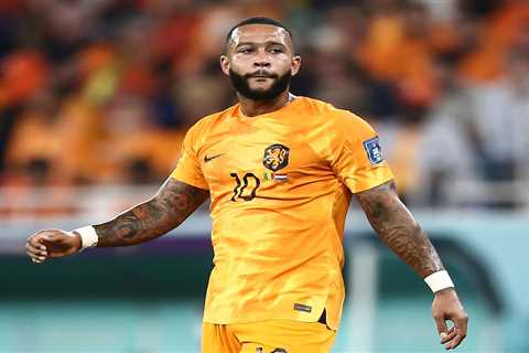 Chelsea transfer boost as ‘Barcelona WILL sell Memphis Depay for just £4m’ after Dutch star returns ..