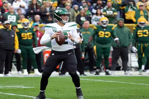 Zach Wilson to Start at Quarterback for Jets vs. Lions After Mike White Not Cleared By Doctors