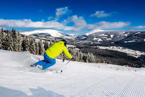 Benefits of Skiing For Beginners