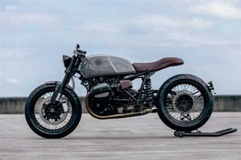 Distilled boxer: A BMW R nineT café racer by Deus