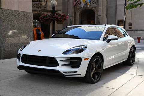 Porsche Macan Reviews