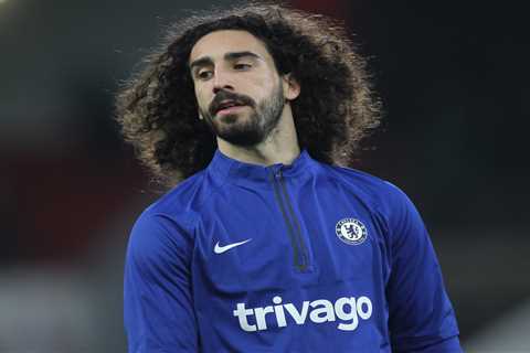 He doesn’t want to defend’ – Jamie Carragher tears into £60m Chelsea left-back Marc Cucurella after ..