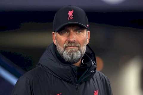 Jurgen Klopp issues honest update on future of Liverpool duo out of contract in the summer