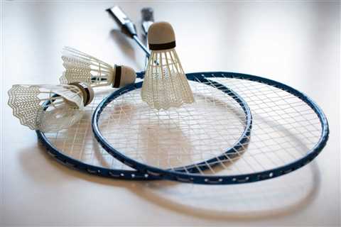 Badminton Racket Head-Heavy Vs. Head-Light – Top Pros & Cons