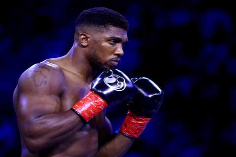 Anthony Joshua agrees to April 1 boxing return against Jermaine Franklin… but Eddie Hearn says..