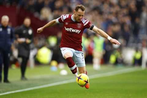 Alongside Ogbonna: West Ham dud who lost possession 35x let Moyes down vs Spurs – opinion