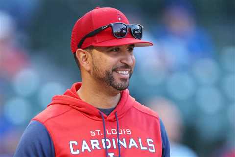 Cardinals Manager Comments On New Pickoff Rules