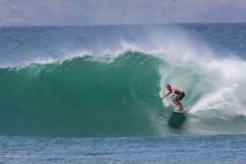 Maui Secret Surf Spot - Single Fin Log Surfing