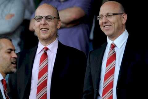 New Man Utd bidders offer minority stake giving Glazers chance to stay in control