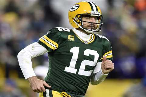 NFL Insider Slows Down The Aaron Rodgers Speculation