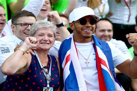 Lewis Hamilton changes his NAME amid new F1 season in touching tribute to his mum