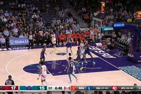 Fred VanVleet with a buzzer beater vs the Charlotte Hornets