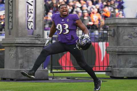 Former Baltimore Ravens DT Calais Campbell to visit New York Jets