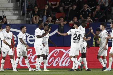 Justin Kluivert saves Valencia against Rayo Vallecano