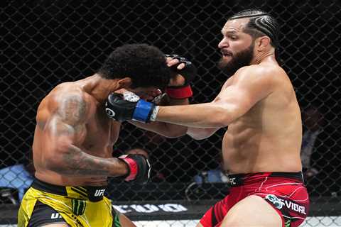 UFC 287 results: Jorge Masvidal  RETIRES as heartbreaking loss to Gilbert Burns ends title and Leon ..