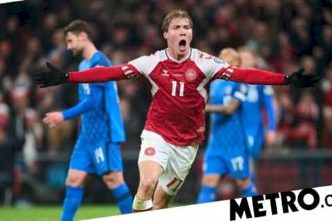 Manchester United submit interest in Danish sensation Rasmus Hojlund but face competition from Real ..