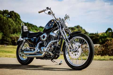 Sportsters Forever: A custom Harley Evo Sporty from Australia