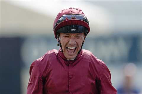 What horse is Frankie Dettori riding in the 2023 Epsom Derby?