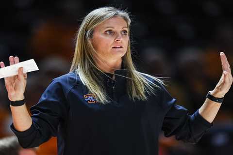 Tennessee coach Kellie Harper: Vols ‘need to be in the Final Four’