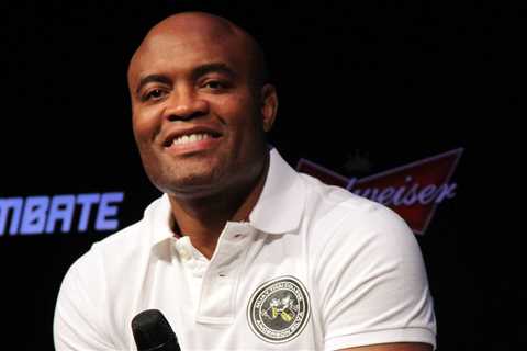 Anderson Silva weighs in on Charles Oliveira, Amanda Nunes’ contrasting fame in Brazil