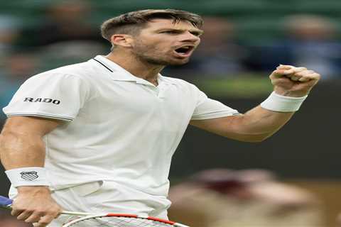 Cameron Norrie survives scare against unknown qualifier to make safe passage into Wimbledon round..