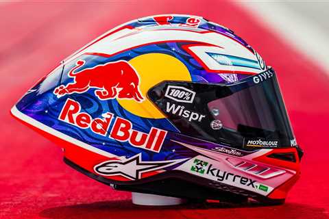 Alpinestars Supertech R10 Helmet First Look [10 Fast Facts]