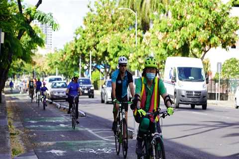 How Bike Sharing Programs Can Be Incorporated Into the Oahu Bike Plan