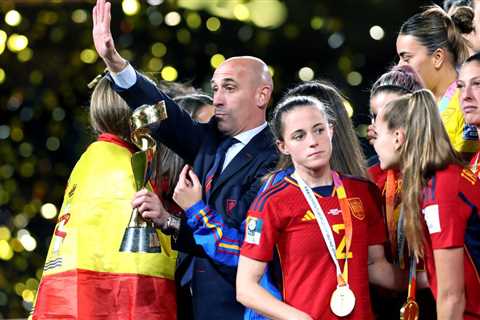 Spanish FA president Luis Rubiales refuses to resign from post after World Cup kiss controversy –..