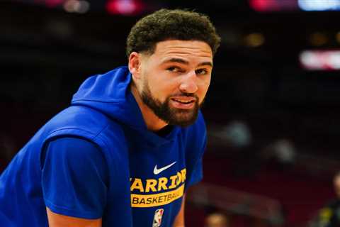 Klay Thompson Meets Boxing Legend In The Philippines