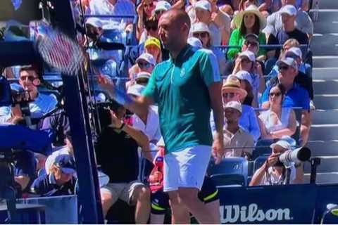Dan Evans Stops US Open Match Due to Intruder in Player Box