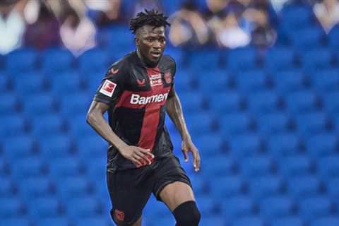 Man United and Spurs target set to sign new Leverkusen deal