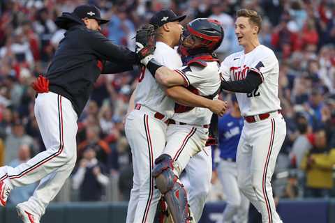 Minnesota Shuts Down Toronto’s Bats, Advances to ALDS