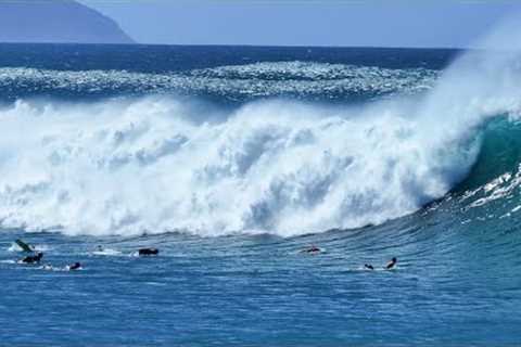 EVERY SURFERS WORST NIGHTMARE AT PIPELINE!