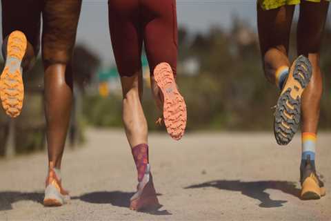 What Type of Shoes Should You Wear During a Fun Run in Glendale, California?