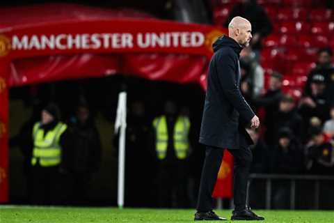 “He is under serious pressure” – Man Utd urged by pundit to “have a meeting” and make Erik ten Hag..