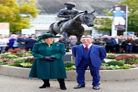 Frankie Dettori's Statues: Where Are They and Can You Visit?